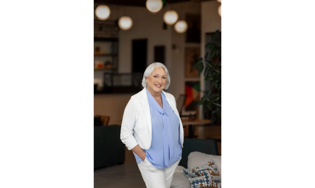 Debbie Widhalm